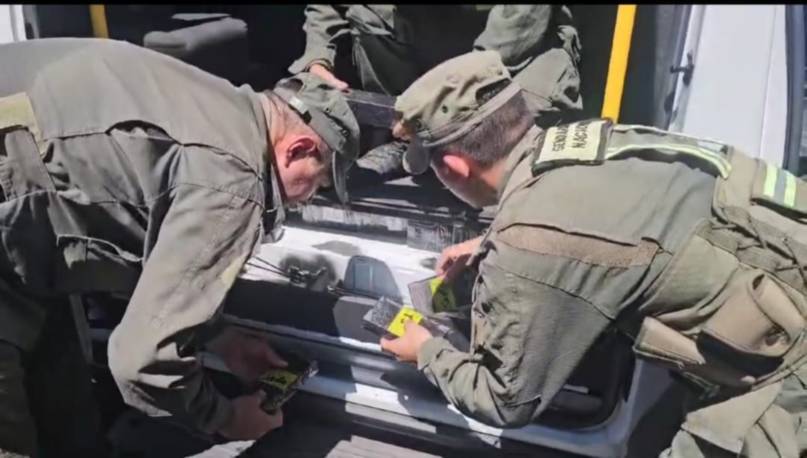 Tras cruzar por Corrientes incautaron mercadería ilegal por $840 millones- Tras cruzar por Corrientes incautaron mercadería ilegal por $840 millones
