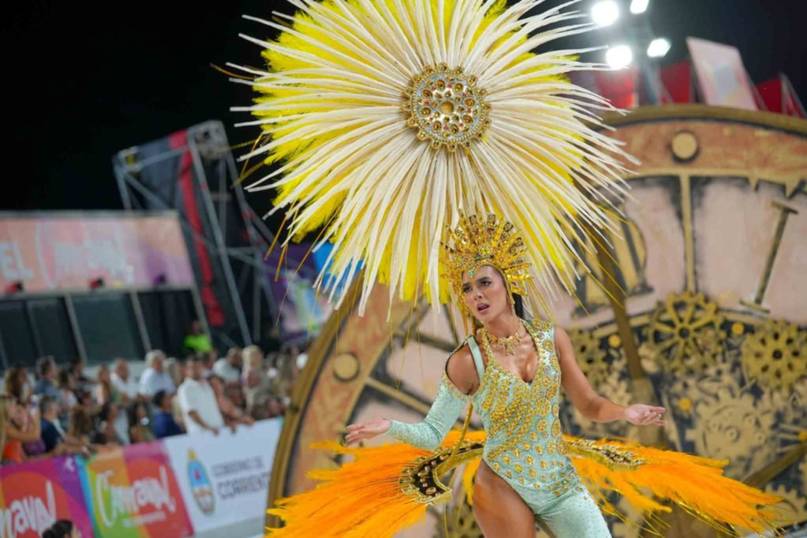 Valdés inauguró el Carnaval Provincial 2026 en el renovado corsódromo Nolo Alías