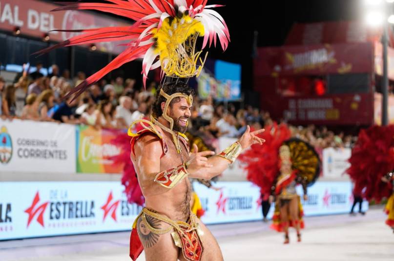 Carnaval de Corrientes: multitud y localidades agotadas en el Nolo Alías