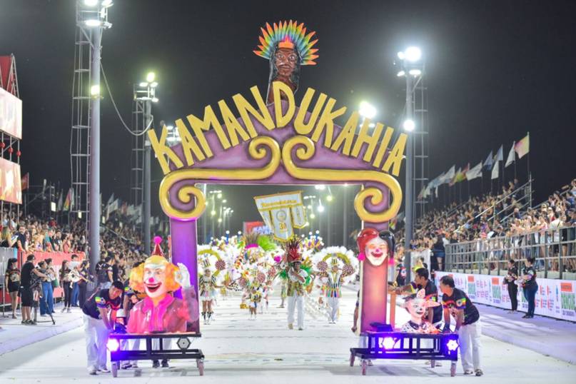 Carnaval de Corrientes: multitud y localidades agotadas en el Nolo Alías