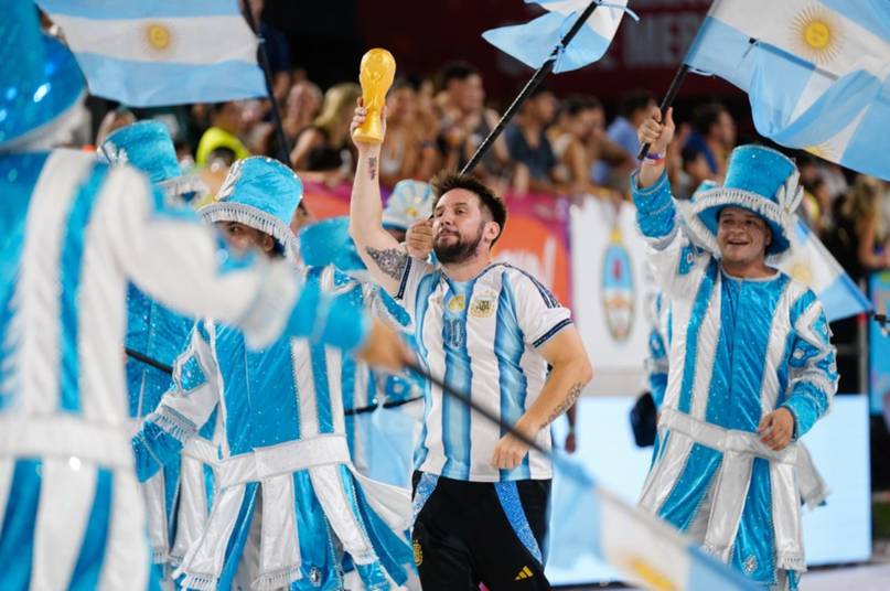 Carnaval de Corrientes: multitud y localidades agotadas en el Nolo Alías