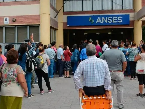 Sin la moratoria previsional 243 mil personas no podrán jubilarse este año- Sin la moratoria previsional 243 mil personas no podrán jubilarse este año