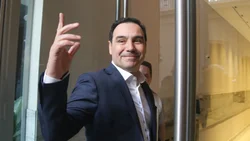 Valdés habló de una posible alianza con los libertarios y de su relación con Colombi Valdés habló de una posible alianza con los libertarios y de su relación con Colombi