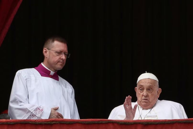 El Papa Francisco estuvo presente durante la misa de Pascuas- El Papa Francisco estuvo presente durante la misa de Pascuas