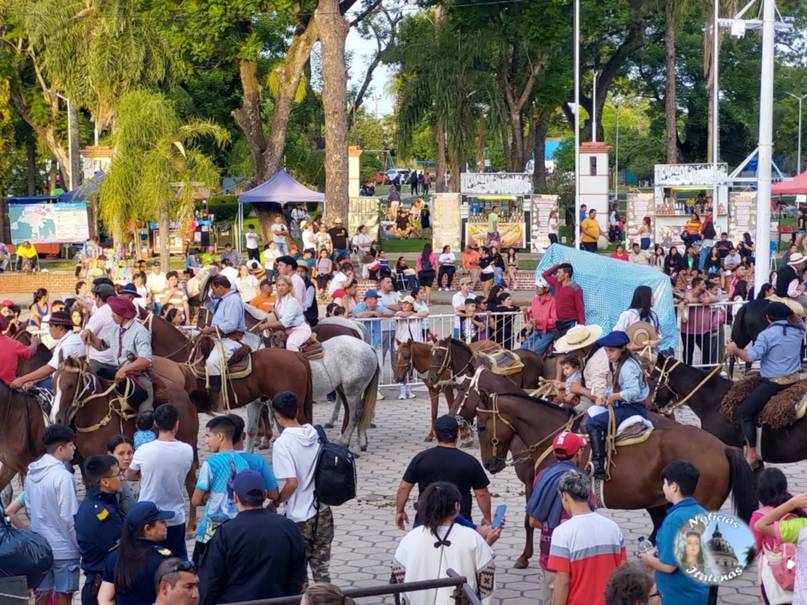 Con una profunda fe y devoción, arribaron a Itatí los peregrinos de los Tres Pueblos - Con una profunda fe y devoción, arribaron a Itatí los peregrinos de los Tres Pueblos