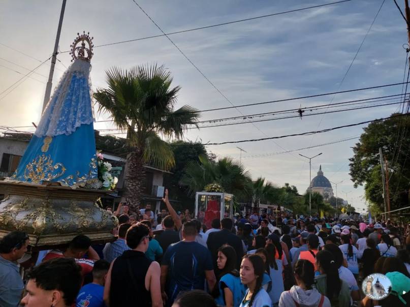 Con una profunda fe y devoción, arribaron a Itatí los peregrinos de los Tres Pueblos - Con una profunda fe y devoción, arribaron a Itatí los peregrinos de los Tres Pueblos