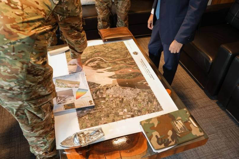 Juan Pablo Valdés avanzó en el proyecto del cruce Bella Vista - Villa Ocampo- Juan Pablo Valdés avanzó en el proyecto del cruce Bella Vista - Villa Ocampo