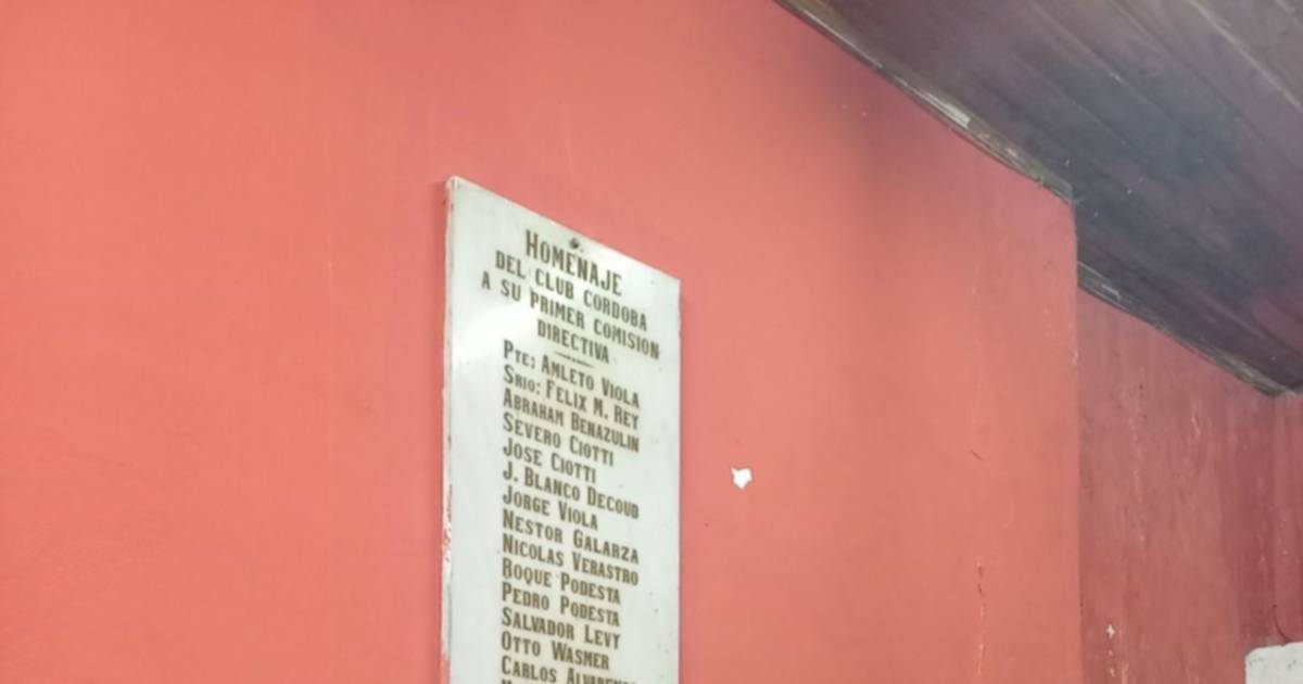 Rinden homenaje a Néstor Galarza, uno de los fundadores del Club