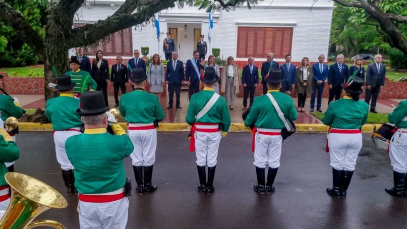 Valdés instó a “seguir construyendo nuestra patria chica, desarrollando Corrientes"