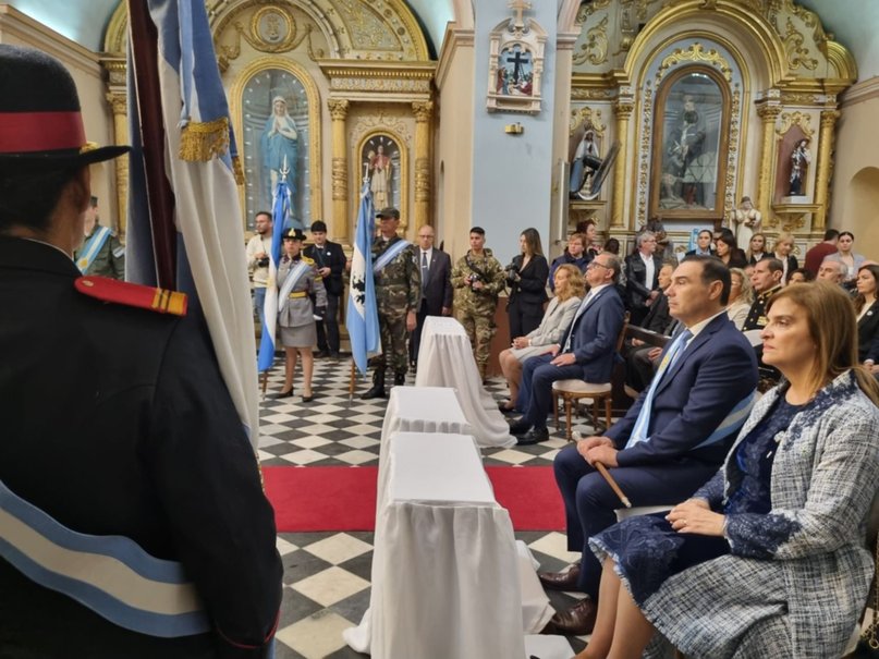 Valdés instó a “seguir construyendo nuestra patria chica, desarrollando Corrientes"