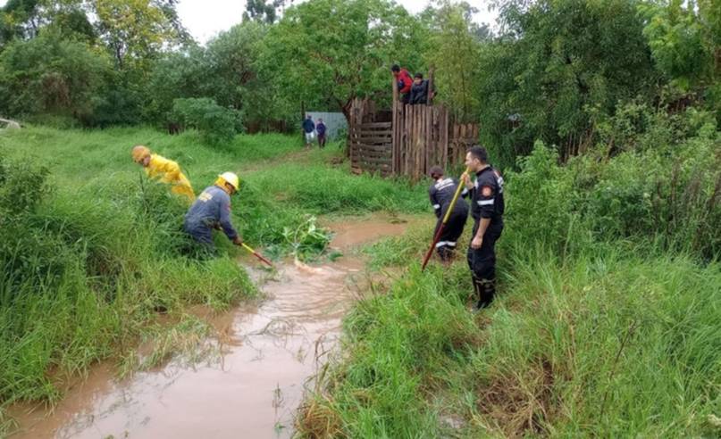 Defensa Civil confirmó que hay 22 familias evacuadas en siete localidades correntinas
