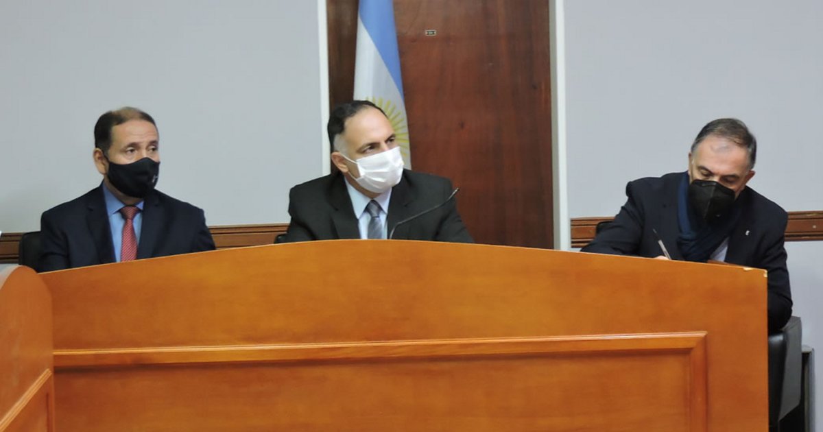 Corrientes: comienza el juicio a una mujer acusada de apuñalar a su ...