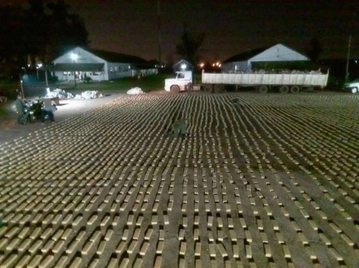 Corrientes: incautaron un cargamento de más de 6.000 kilos de marihuana 