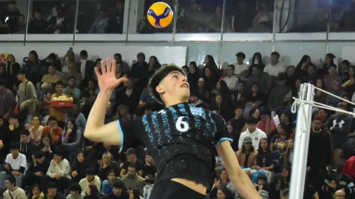 Germán Gómez hace historia en el voley nacional Germán Gómez hace historia en el voley nacional