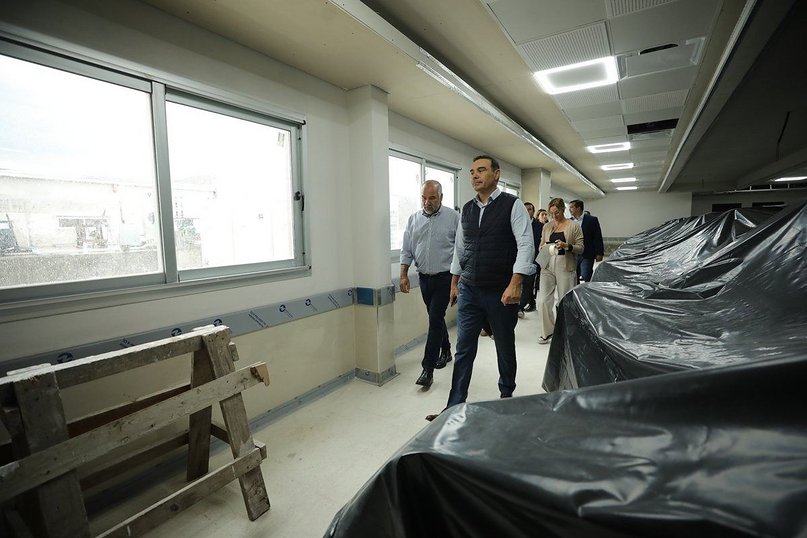 Gustavo Valdés recorrió las instalaciones del Instituto de Oncología de Corrientes