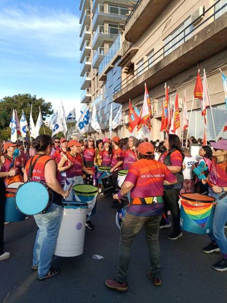 A 11 años del Ni Una Menos, Corrientes marchó para pedir justicia por femicidios 