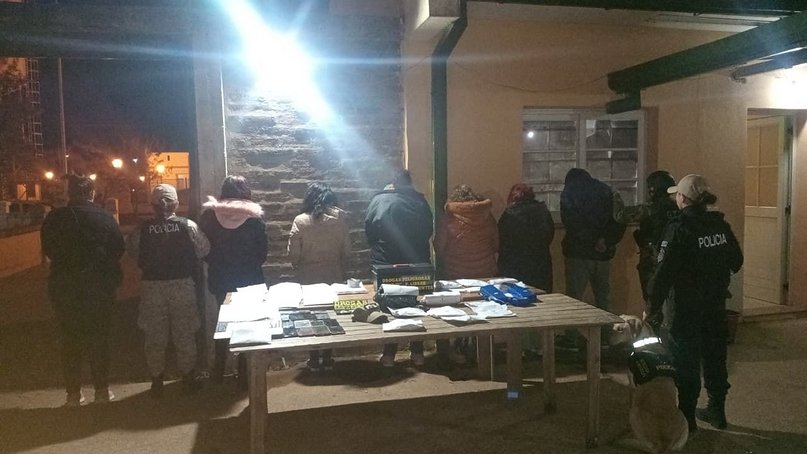 Corrientes: seis detenidos con drogas y $4 millones en allanamientos por narcomenudeo
