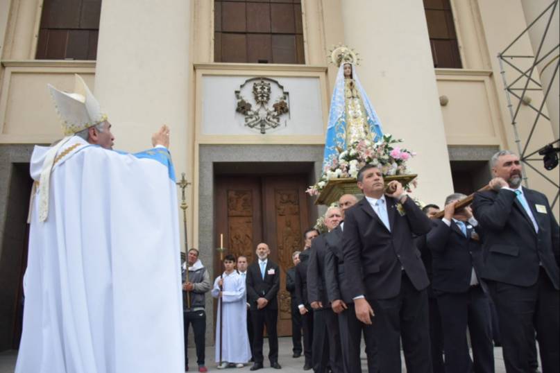 Peregrinos de San Luis del Palmar llegaron a la Basílica de la Virgen de Itatí