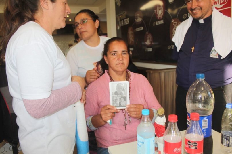 Los padres de Loan encabezan una multitudinaria marcha en la capital