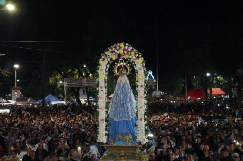 La Virgen de Itatí saludó al pueblo en el 125° aniversario de su Coronación Pontificia