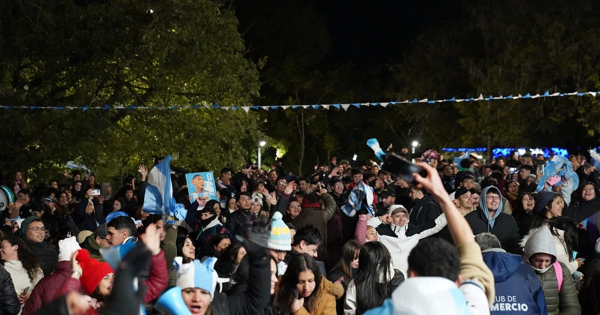 Dónde ver el partido de Argentina vs Egipto en pantalla gigante en Corrientes