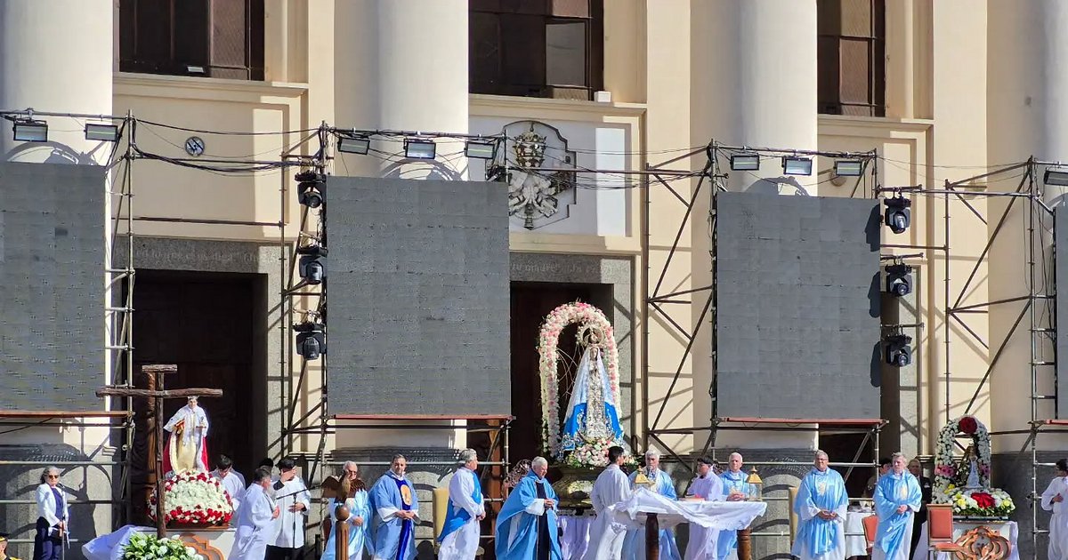 La homilía de Larregain por la Virgen de Itatí: crisis, fe y el ejemplo de la Selección