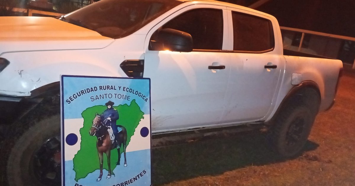 Recuperaron en Corrientes una camioneta robada en Córdoba en incautaron armas de fuego