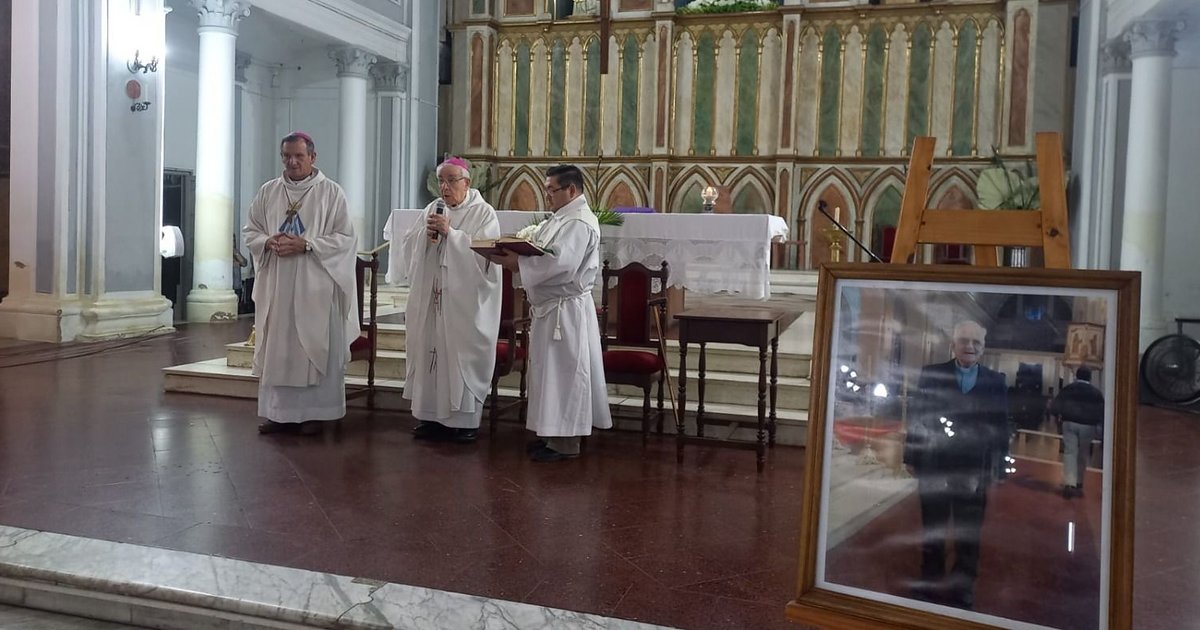 Emotiva despedida al padre Tomás von Schulz en la Catedral de Goya
