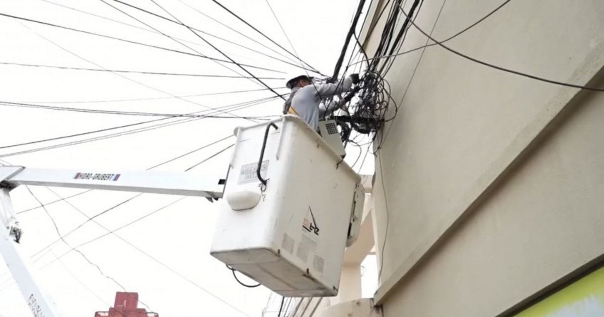 Qué calle del centro de Corrientes estará cortada por el retiro de cables aéreos | El Litoral