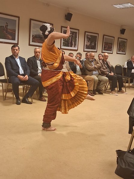 El embajador de India recorre Corrientes en una “Agenda de La Amistad”