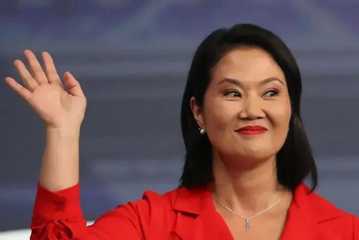 Javier Milei participó de la jura de Keiko Fujimori como nueva presidenta de Perú