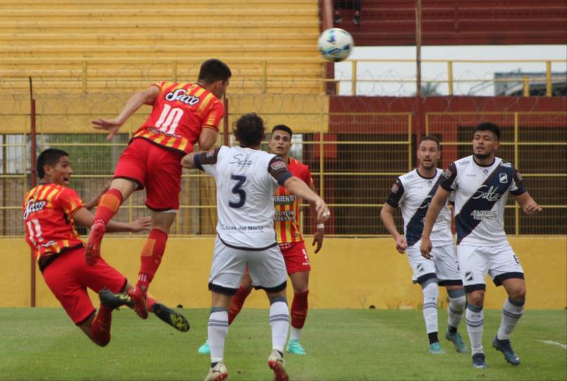 Boca Unidos ganó, gustó y se despegó más del descenso