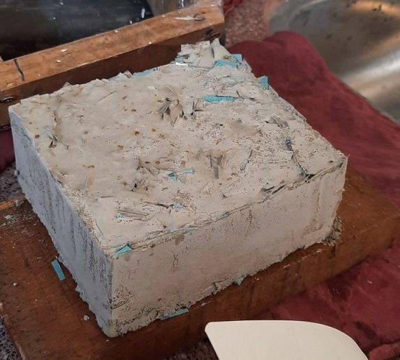 El estudio arrojó que el reciclado de un residuo sólido como el PET, para la conformación de elementos para la construcción de viviendas, representaría una opción tecnológica factible y ventajosa desde el punto de vista ambiental..