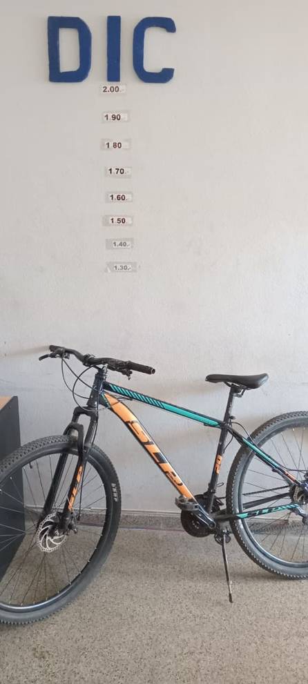 1%C2%B0%20BELLA%20VISTA%20(3) BELLA VISTA: LA POLICÍA DE CORRIENTES RECUPERÓ MOTO, BICICLETA Y ALAMBRES ROBADOS