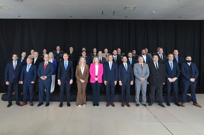 Juan Pablo Valdés participó en Chaco de la cumbre nacional con Karina Milei para coordinar la respuesta ante El Niño
