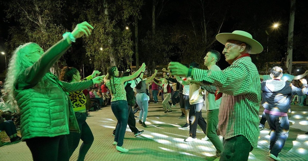 Qué hacer el fin de semana en Corrientes: Peña de la Ciudad, Hanami Fest y deportes