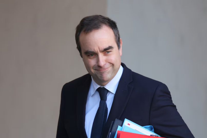 El ministro de defensa francés Sebastien Lecornu en el Palacio de los Elíseos en París el 3 de enero del 2025.
