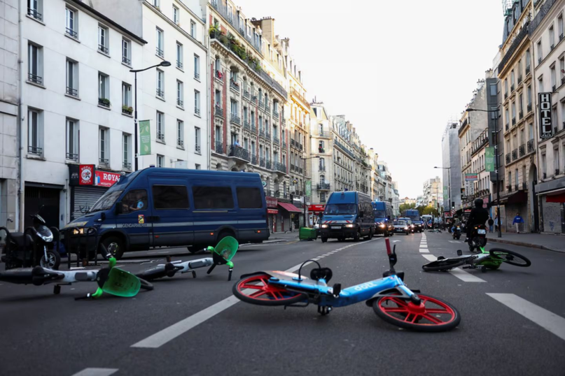Francia: más de 200 detenidos por las protestas tras el anuncio del ajuste presupuestario