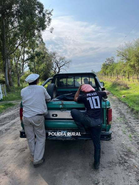 Corrientes: dos hombres detenidos con media tonelada de carne ilegal