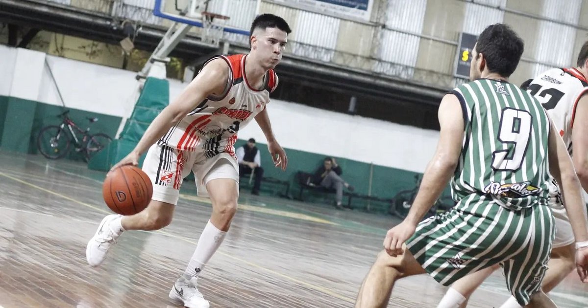 Pasó la quinta fecha y el certamen Oficial quedó con dos punteros