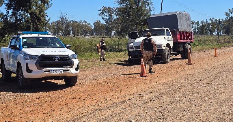 Hallaron un cargamento ilegal valuado en $420 millones en un predio ribereño en Corrientes