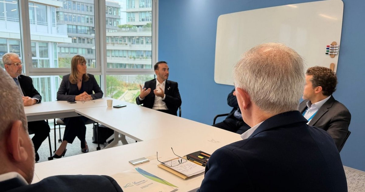 Misión comercial en París: Valdés mantuvo reuniones con empresas en la Argentina Week