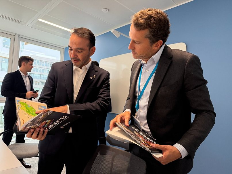 Misión comercial en París: Valdés mantuvo reuniones con empresas en la Argentina Week- Misión comercial en París: Valdés mantuvo reuniones con empresas en la Argentina Week