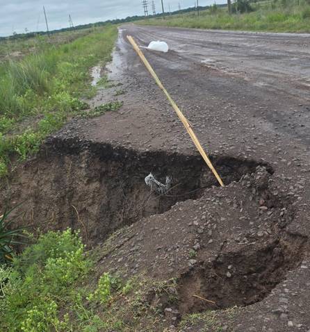 Alerta por el hundimiento de la ruta provincial 6 en Corrientes 