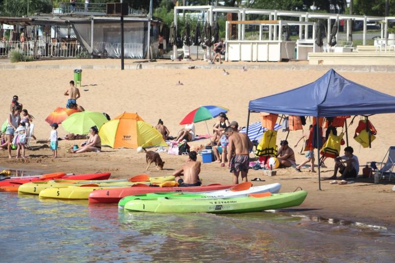 Analizan la habilitación de playas nocturnas a partir de diciembre en Corrientes