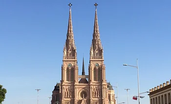  Luján y Córdoba concentran búsquedas ante visita papal