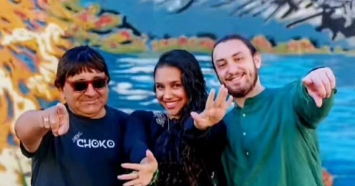 Tres noches, tres propuestas: el Teatro Flotante se llena de arte, música y humor