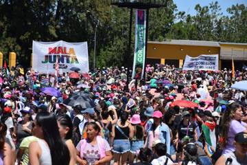 Más de 70 mil mujeres y disidencias marcaron una jornada histórica en Corrientes 