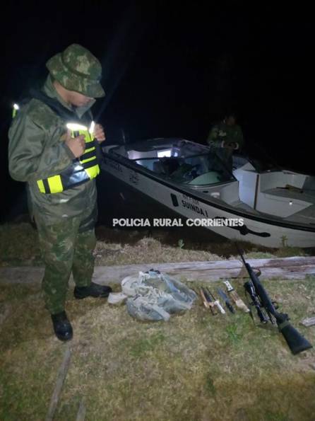 Pesca ilegal: incautaron mallones y arma de fuego en área de reserva- Pesca ilegal: incautaron mallones y arma de fuego en área de reserva