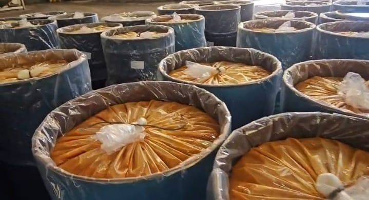 Hito correntino: se envió el primer conteiner con jugo de fruta concentrado a Japón